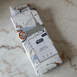 Pottery Barn Kids Star Wars Droid Toddler Organic Sheet Set - White and Gray